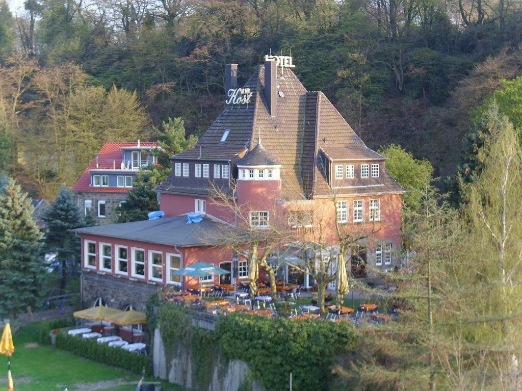 Gasthaus Und Hotel An Der Kost ฮัททิงเงน ภายนอก รูปภาพ